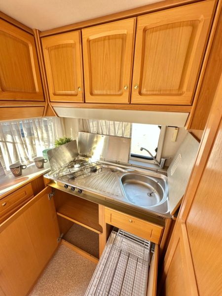 En venta Knaus Modelo  Blanco 1999 Alicante foto 8