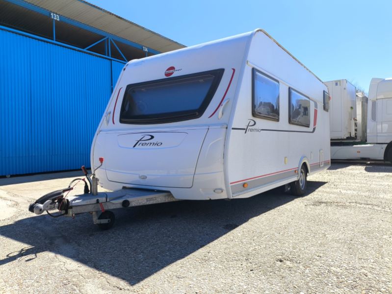 En venta Bürstner Bürstner Premio 495 TK Blanco 2017 Madrid foto 1