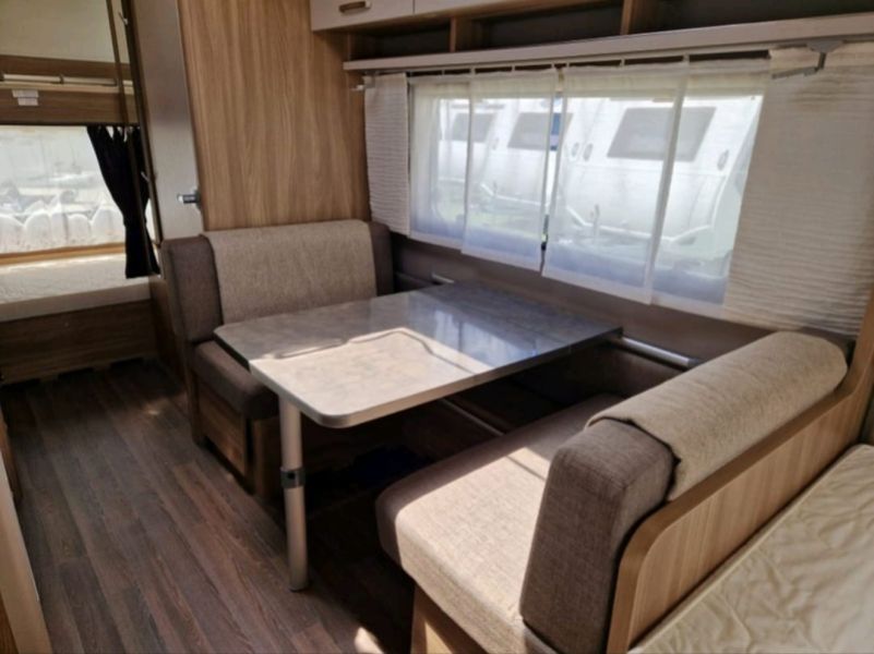 En venta Bürstner Bürstner Premio 495 TK Blanco 2017 Madrid foto 7