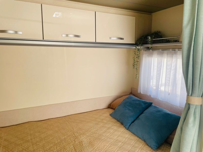 En venta Across Caravana Across Car Premium 331 Blanco 2022 Madrid foto 2