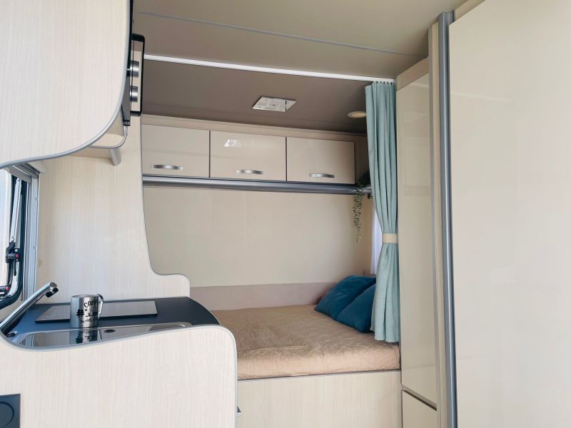 En venta Across Caravana Across Car Premium 331 Blanco 2022 Madrid foto 4