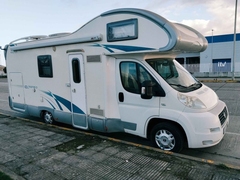 En venta Fiat EUROPEO 5 Blanco 2010 Córdoba foto 1