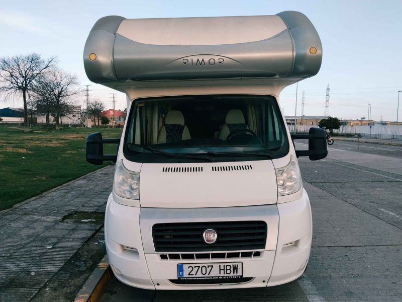 En venta Fiat EUROPEO 5 Blanco 2010 Córdoba foto 2