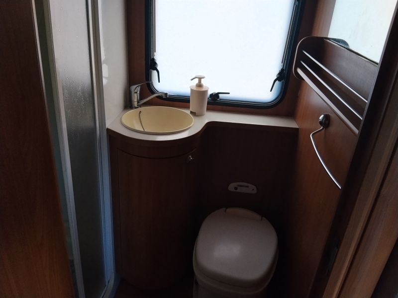 En venta Fiat EUROPEO 5 Blanco 2010 Córdoba foto 7