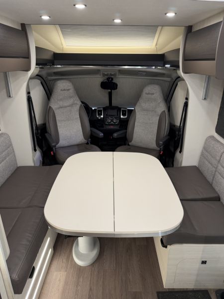 En venta Challenger MAGEO 387 GA Blanco 2021 Barcelona foto 2