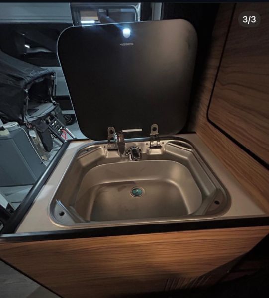 En venta Volkswagen Transporter Gris 2018 Ávila foto 7