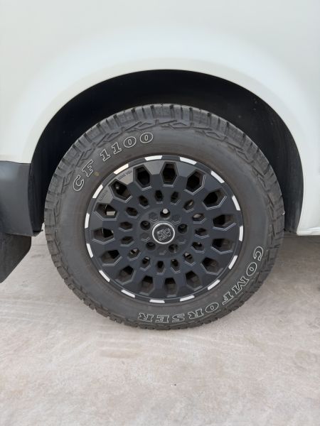 En venta Volkswagen Transporter Gris 2018 Ávila foto 11