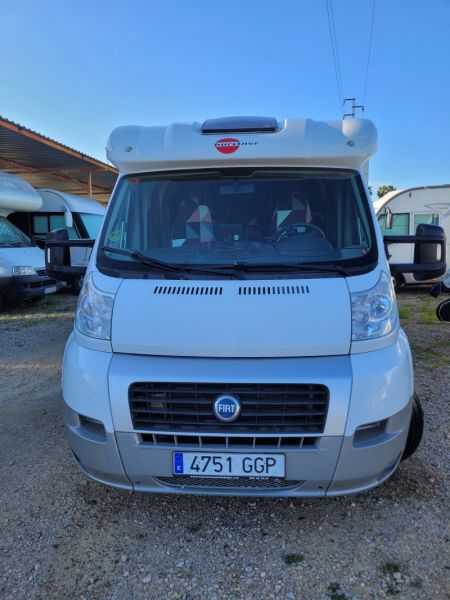 En venta Bürstner Solano T615 Blanco 2008 Sevilla foto 2