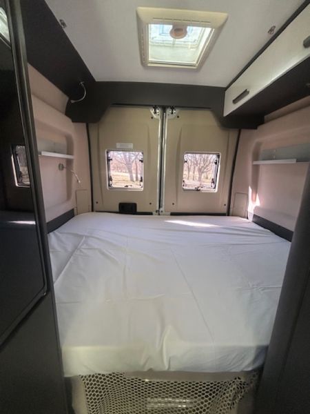 En venta Fiat MCLOUIS - MENFYS 3 S-LINE MAXI Blanco 2021 Soria foto 8