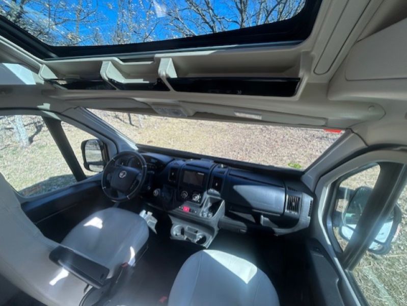 En venta Fiat MCLOUIS - MENFYS 3 S-LINE MAXI Blanco 2021 Soria foto 7