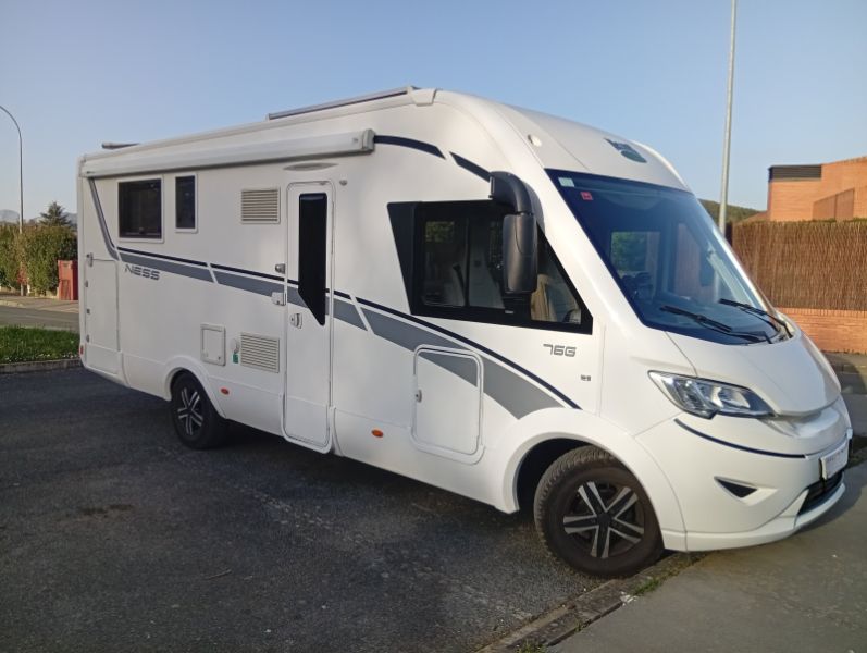 En venta McLouis Ness 73G Blanco 2016 Álava foto 1