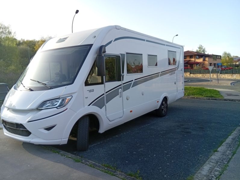 En venta McLouis Ness 73G Blanco 2016 Álava foto 2