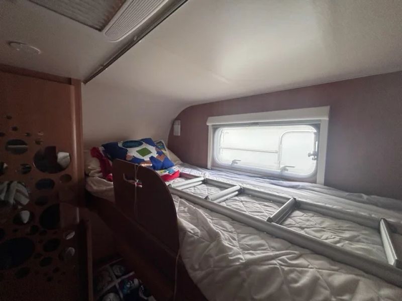 En venta Sunroller 495 LX Blanco 2011 Madrid foto 4