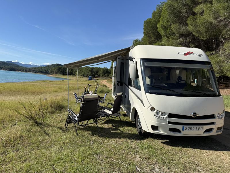 En venta Carthago Carthago C-Tourer Beige 2020 Castellón foto 6