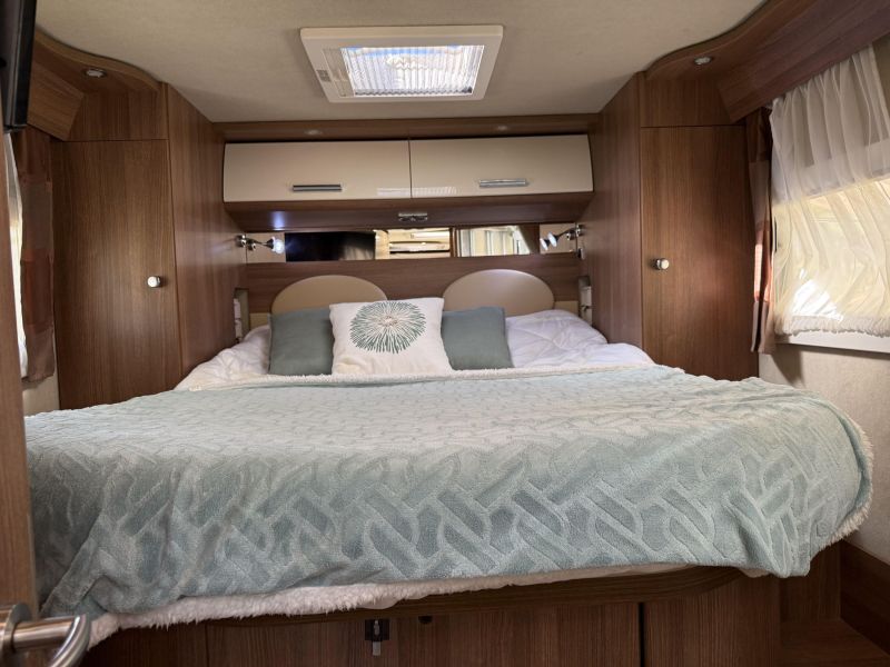 En venta Carthago Carthago C-Tourer Beige 2020 Castellón foto 8