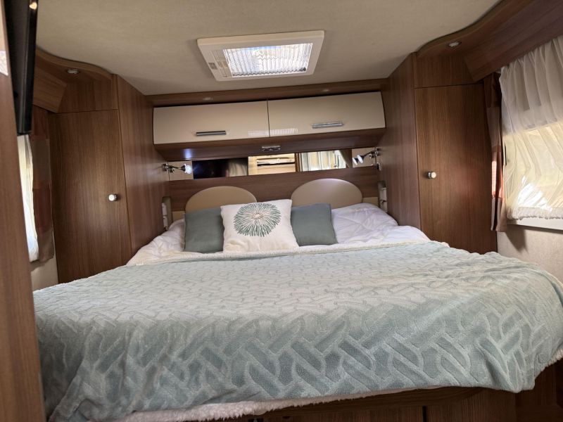 En venta Carthago Carthago C-Tourer Beige 2020 Castellón foto 9