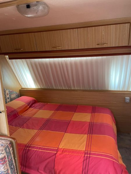 En venta Moncayo 495cp  Beige 1996 Badajoz foto 3