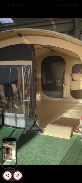 En venta Trigano Galeon  Marrón 2025 Barcelona foto 5