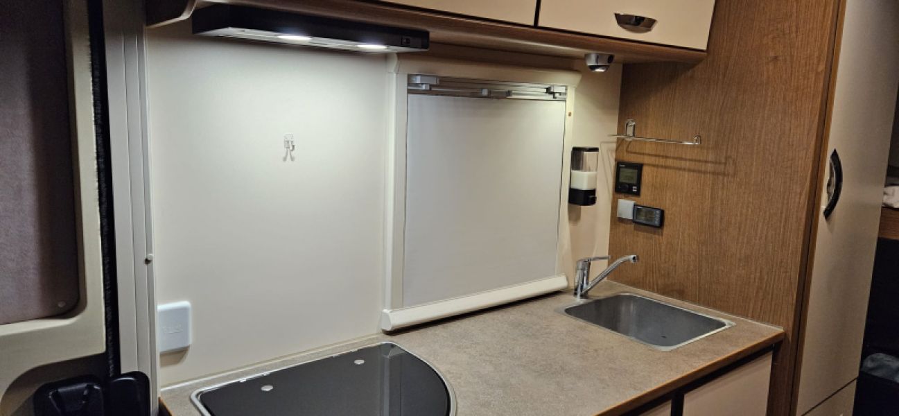 En venta Rimor Kayak 7 Blanco 2020 Barcelona foto 3