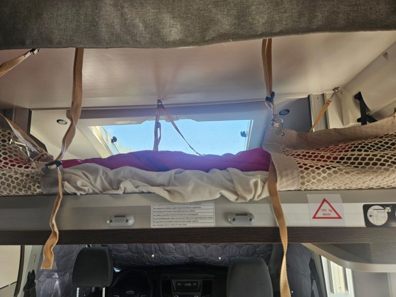 En venta Benimar Tessoro 440Up Blanco 2023 Alicante foto 5