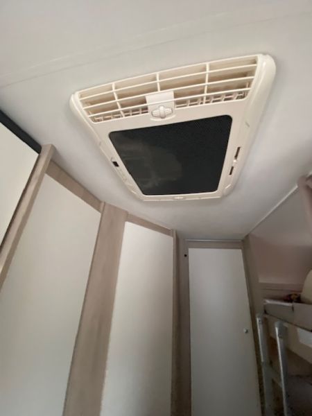 En venta Sterckeman EASY 497 PE Blanco 2021 Tarragona foto 6