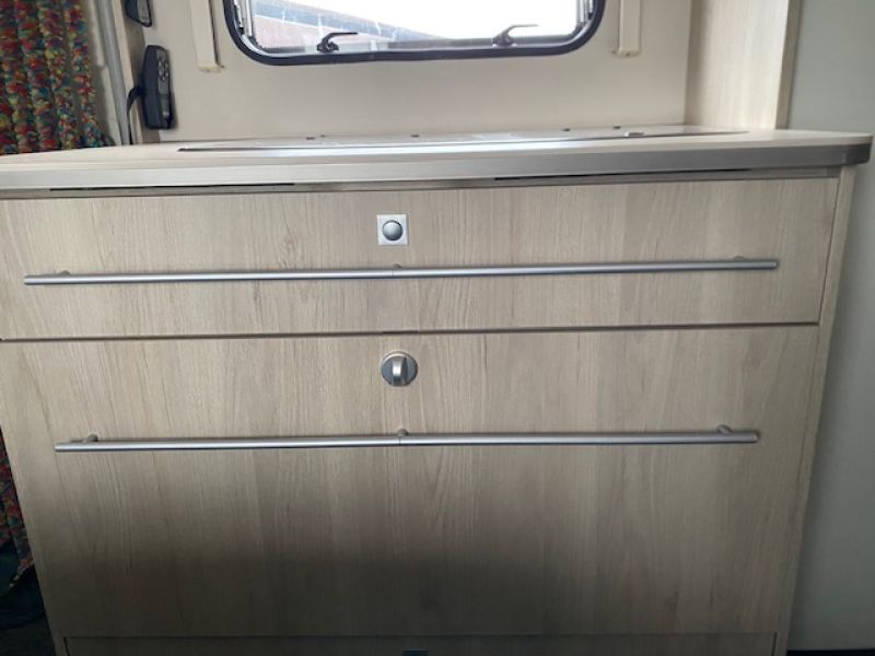 En venta Sterckeman EASY 497 PE Blanco 2021 Tarragona foto 11