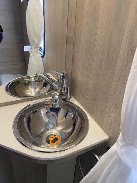 En venta Sterckeman EASY 497 PE Blanco 2021 Tarragona foto 15