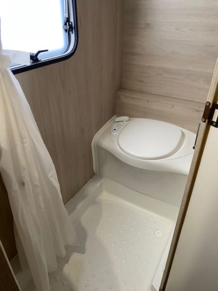 En venta Sterckeman EASY 497 PE Blanco 2021 Tarragona foto 16