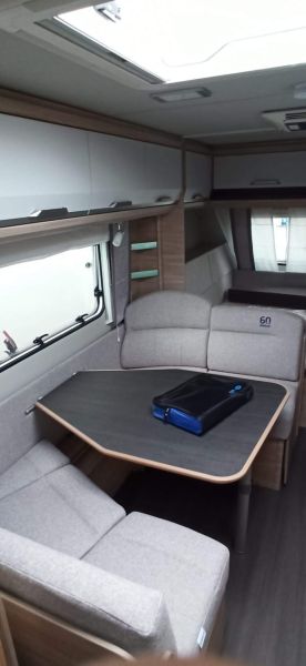 En venta Knaus Caravana Knaus Südwind 580 QS 60 Aniversario(2022) Blanco 2022 Tarragona foto 10