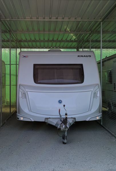 En venta Knaus Caravana Knaus Südwind 580 QS 60 Aniversario(2022) Blanco 2022 Tarragona foto 11