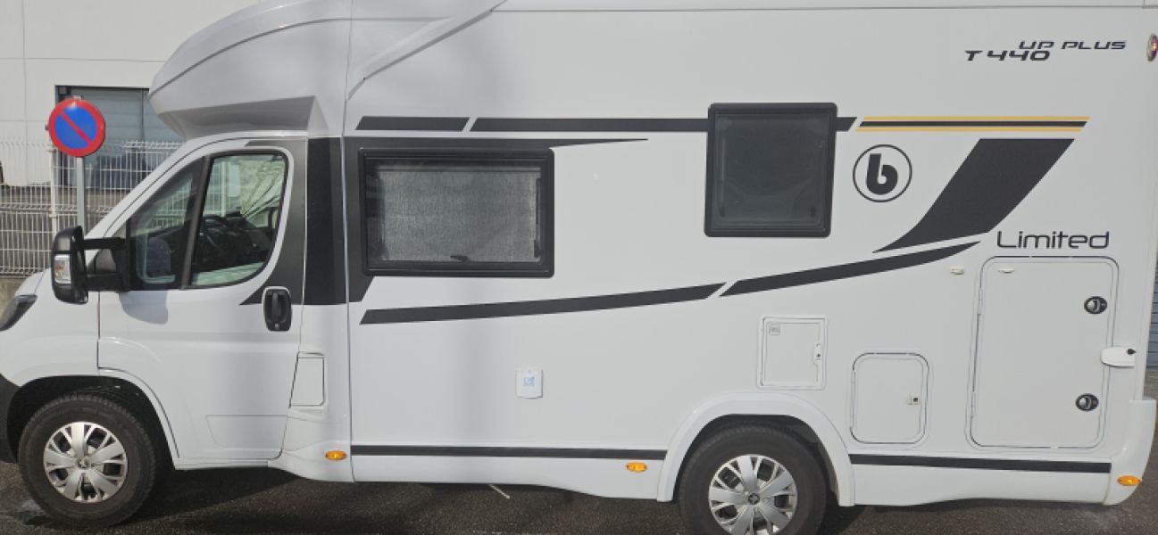 En venta Benimar Tesoro 440 up plus Blanco 2024 Asturias foto 2