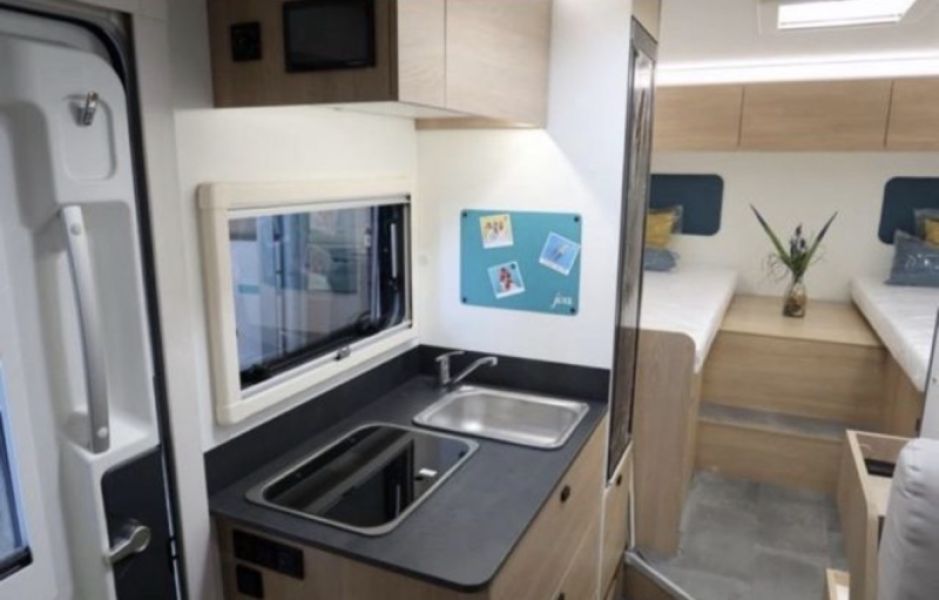 En venta Citroën Citroën Jumper Campervan Blanco 2022 Tarragona foto 4