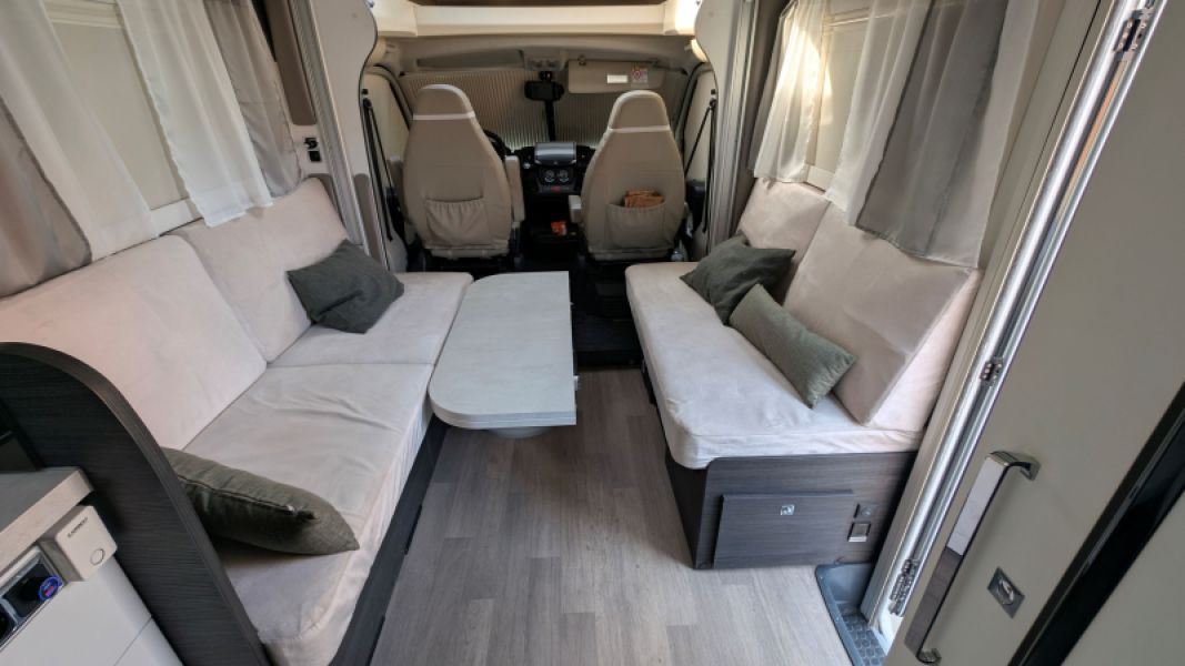 En venta Benimar Mileo 287 Blanco 2021 Barcelona foto 22