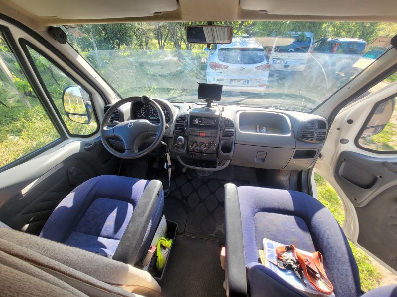 En venta CI International Riviera 130 Blanco 2004 Barcelona foto 8