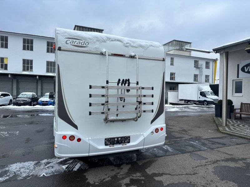 En venta Carado A 464  Blanco 2018 Madrid foto 3