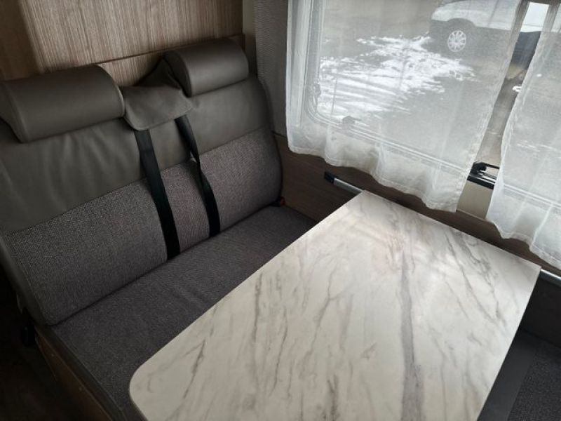 En venta Carado A 464  Blanco 2018 Madrid foto 6