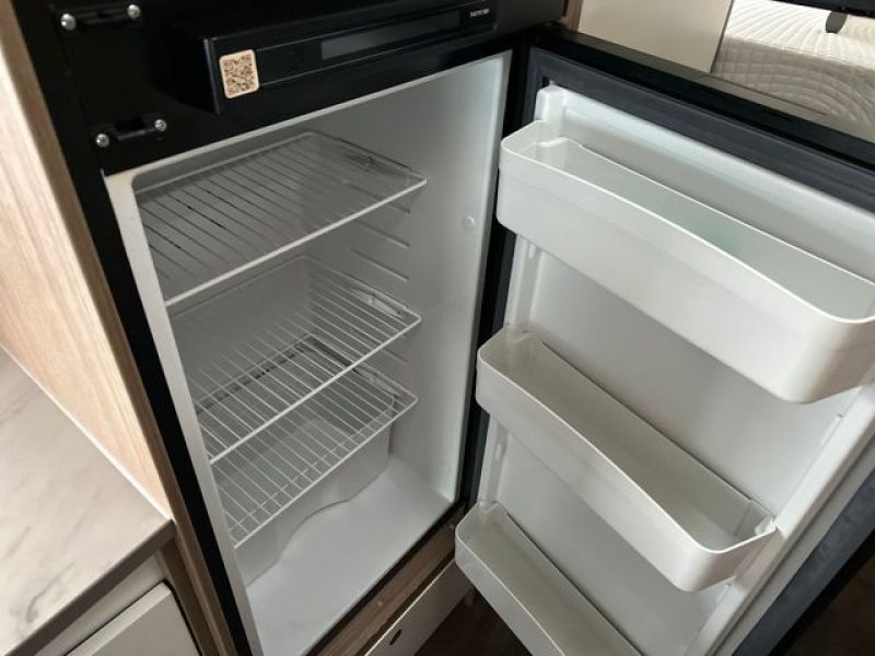 En venta Carado A 464  Blanco 2018 Madrid foto 10