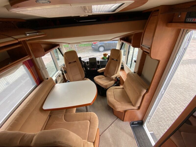 En venta Carthago C-Tourer I 150 QB Blanco 2013 Madrid foto 11