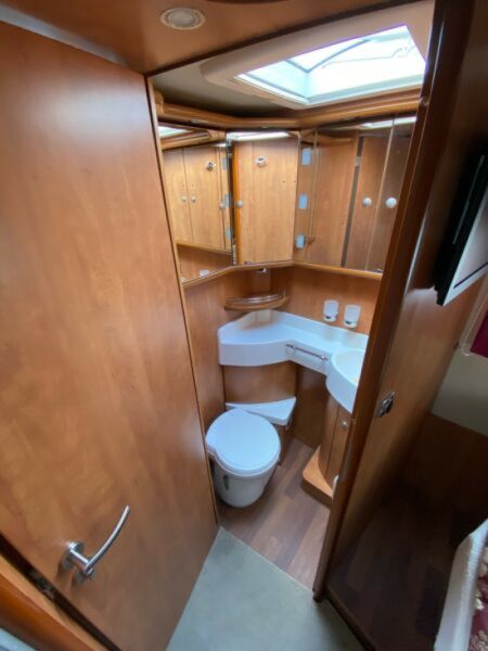 En venta Carthago C-Tourer I 150 QB Blanco 2013 Madrid foto 14