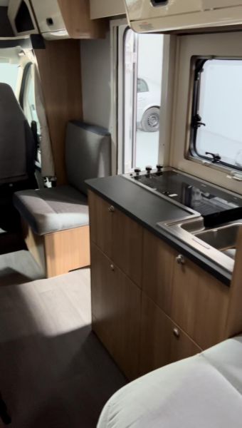 En venta Sun Living S70DF Blanco 2020 Valencia foto 4