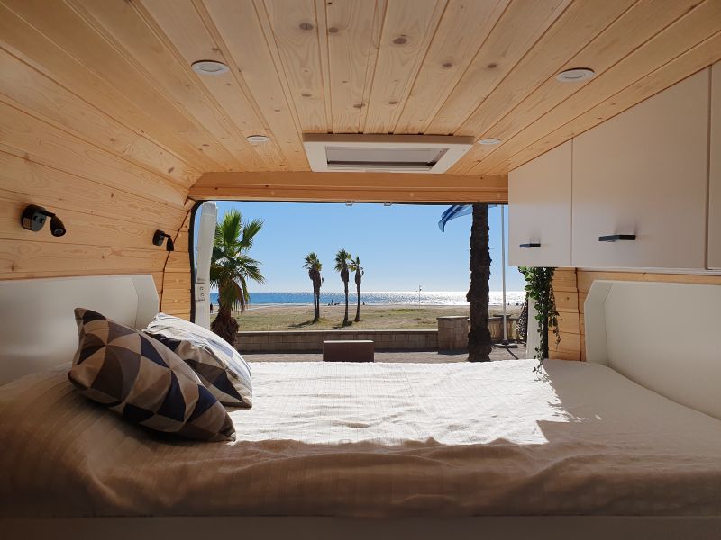 En venta Peugot Boxer Blanco 2017 Barcelona foto 2