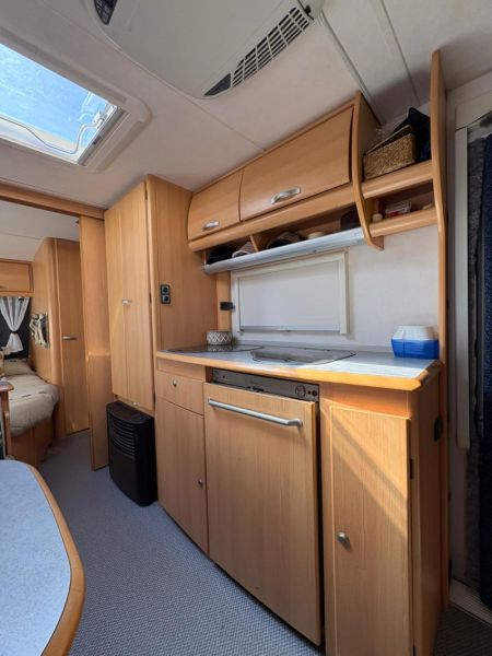 En venta TEC Travel King 580 TKM Blanco 2005 Barcelona foto 4