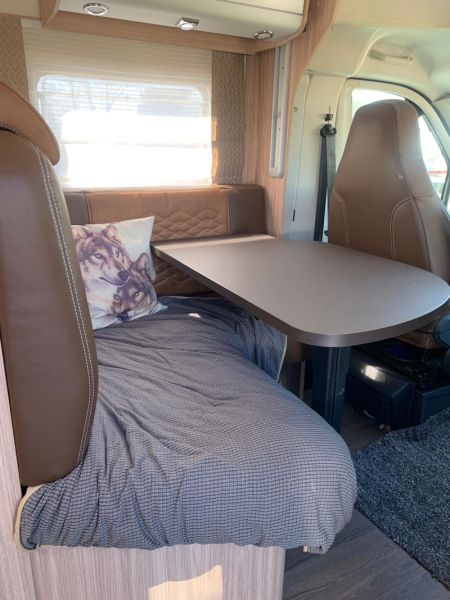 En venta Bürstner IXEO 60 EDITION Blanco 2020 Barcelona foto 4