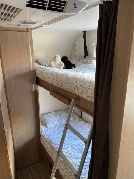 En venta Adria Aviva 495 LX Blanco 2015 Tarragona foto 4