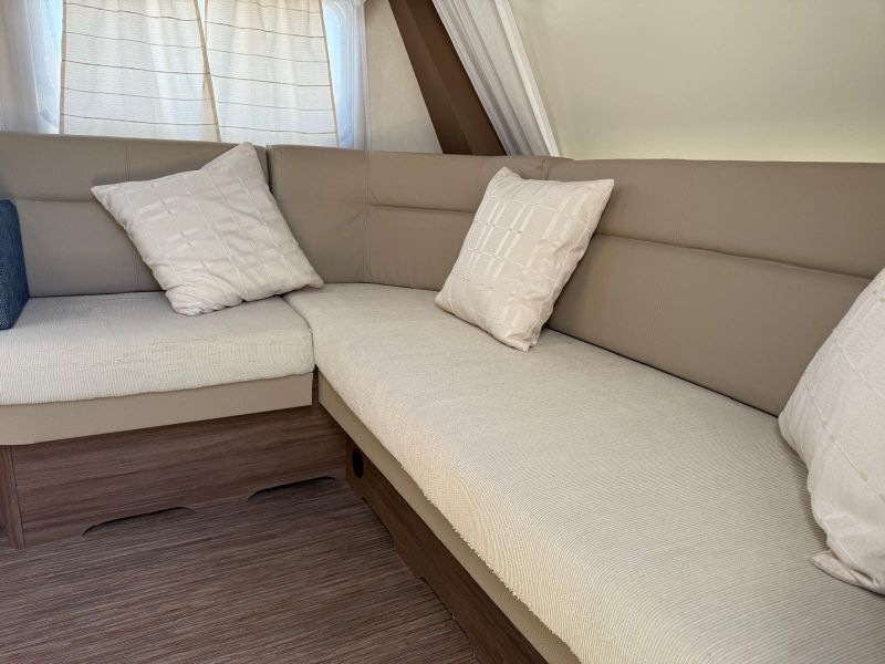 En venta Hobby 560 FFE Deluxe Blanco 2017 Asturias foto 5