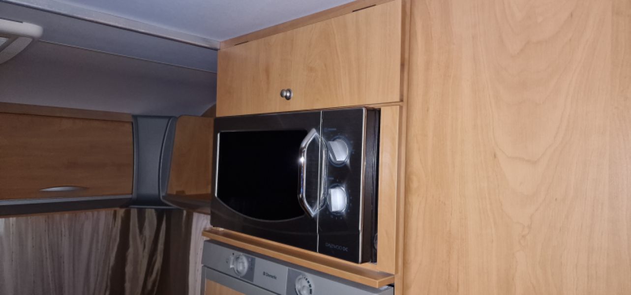 En venta Sunroller Tango 4,30 Blanco 2009 Cantabria foto 1