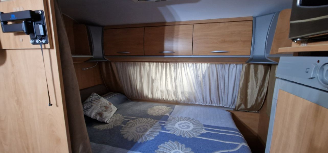 En venta Sunroller Tango 4,30 Blanco 2009 Cantabria foto 8