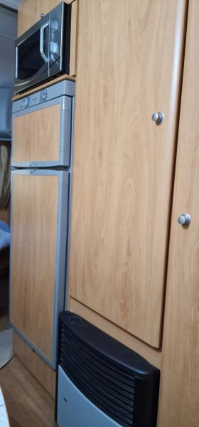 En venta Sunroller Tango 4,30 Blanco 2009 Cantabria foto 9