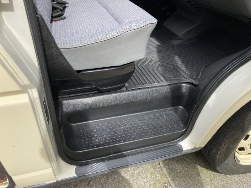 En venta Volkswagen Transporter T4 Beige 1994 Cantabria foto 7