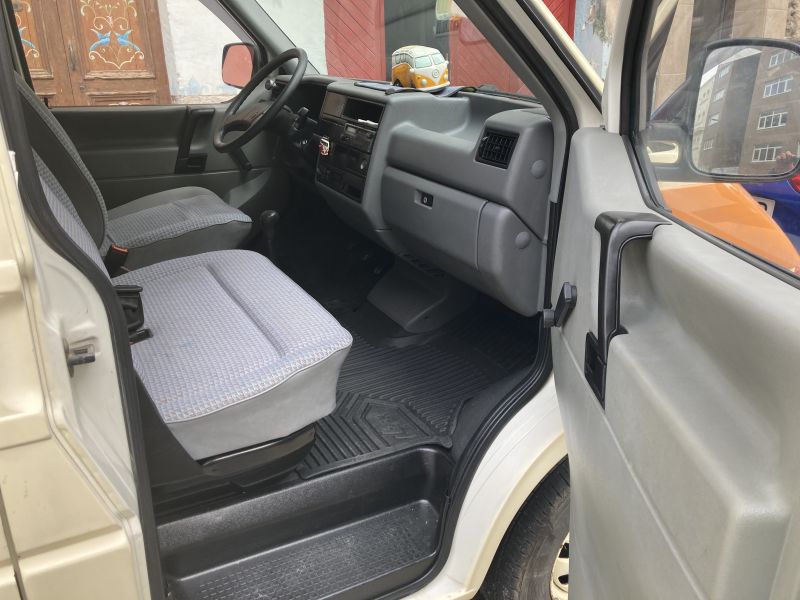En venta Volkswagen Transporter T4 Beige 1994 Cantabria foto 20